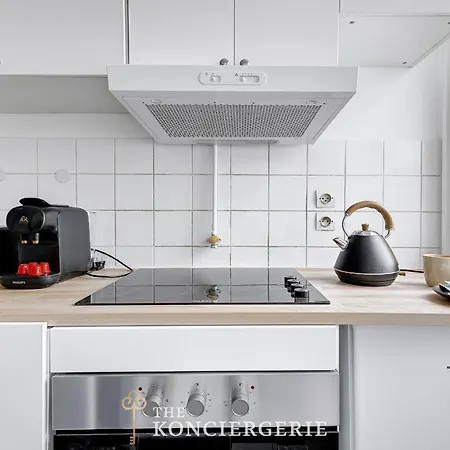 Cozy Haven In The Heart Of Buttes-chaumont *
